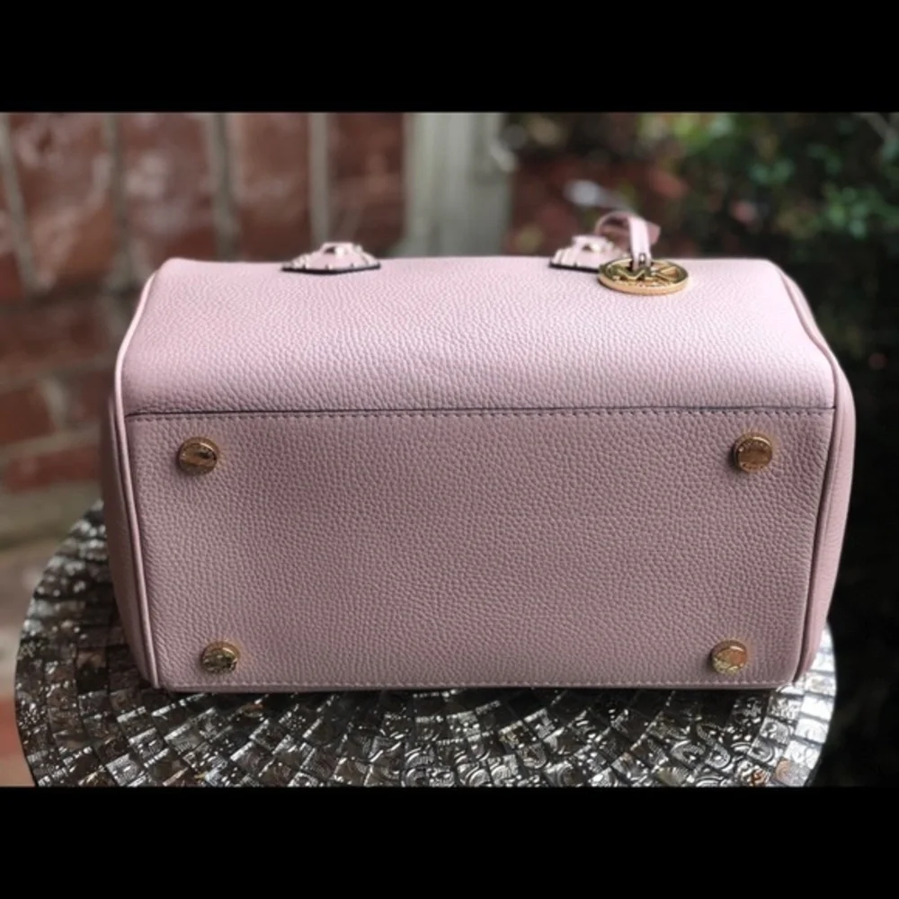 Michael kors aria studded satchel+wallet+Pom Pom